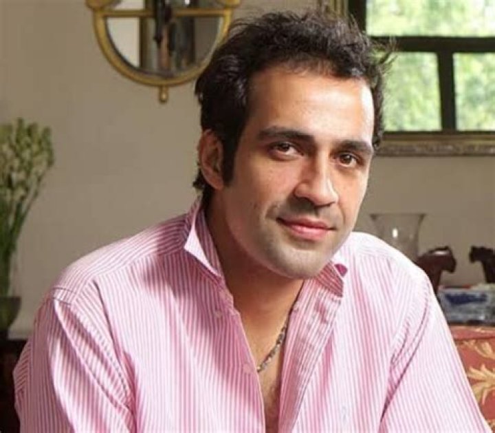 
Aatish Singh Height, Weight, Net Worth, Age, Birthday, Wikipedia, Who, Nationality, Biography 