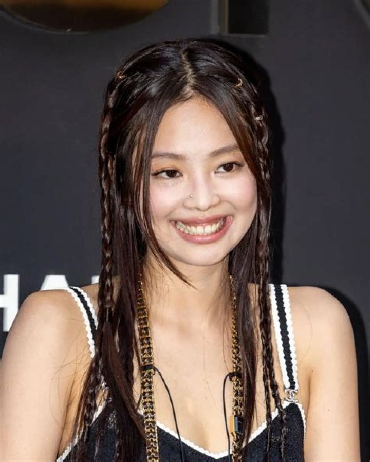 Alice Kim Height, Weight, Net Worth, Age, Birthday, Wikipedia, Who, Nationality, Biography