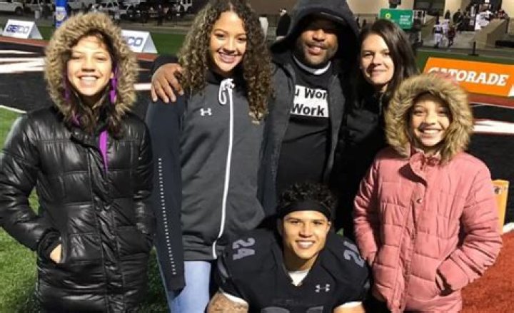 Blake Corum Parents Hometown & Ethnicity: Facts On James and Christin Corum
