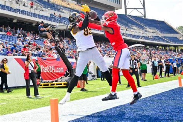 
Braedon Bowman In USFL Draft 2022: Tight End Position In New Jersey Generals, Is He Married? 