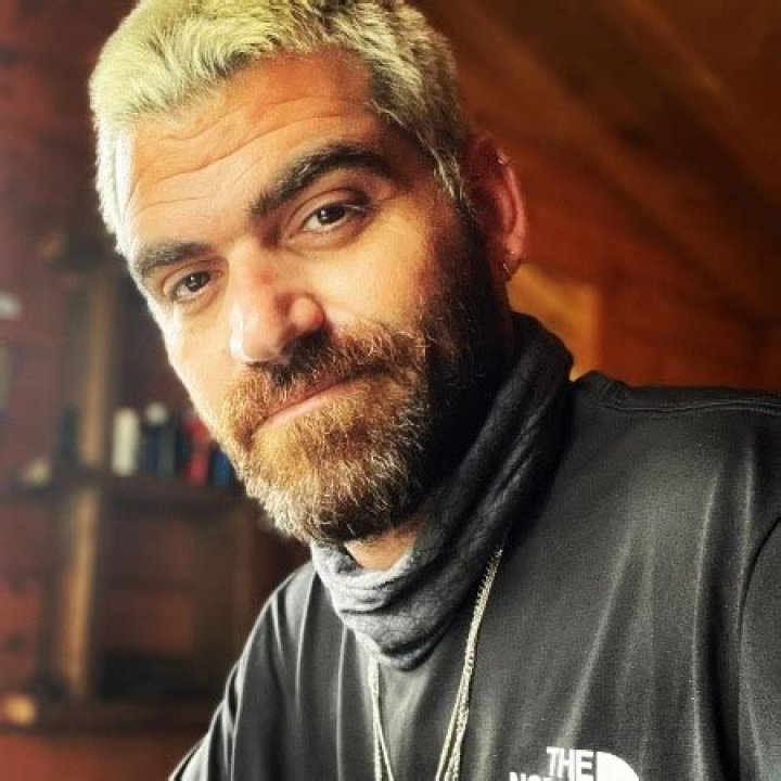 
Efrat Dor Husband Moshik Maymon Works In The Film Industry 