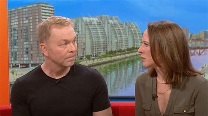 
Here’s The Untold Truth We Know About Chris Hoy’s Wife, Sarra Kemp 
