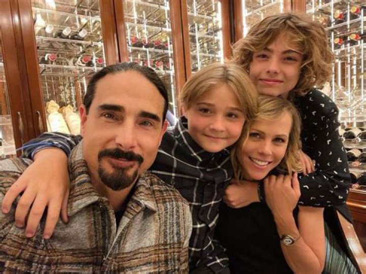 How Old Is Lou Holtz Son? Kevin Holtz Age And Siblings Explored
