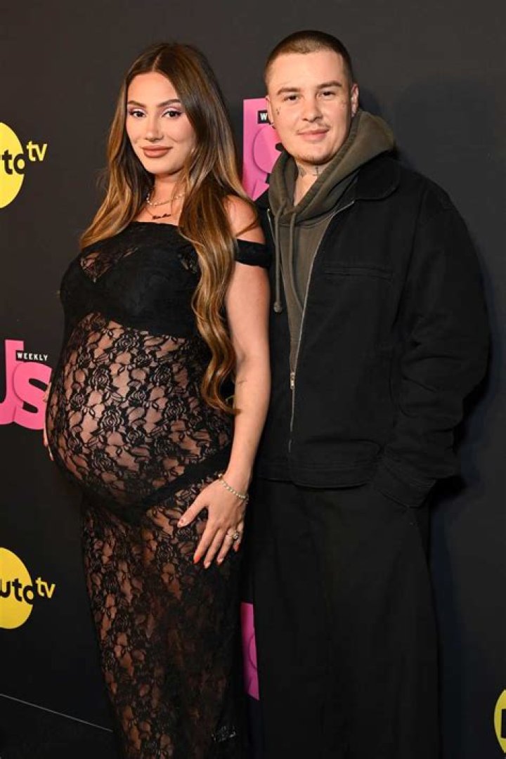 
Is Jesse Sullivan Pregnant? Who is Jesse Sullivan? 
