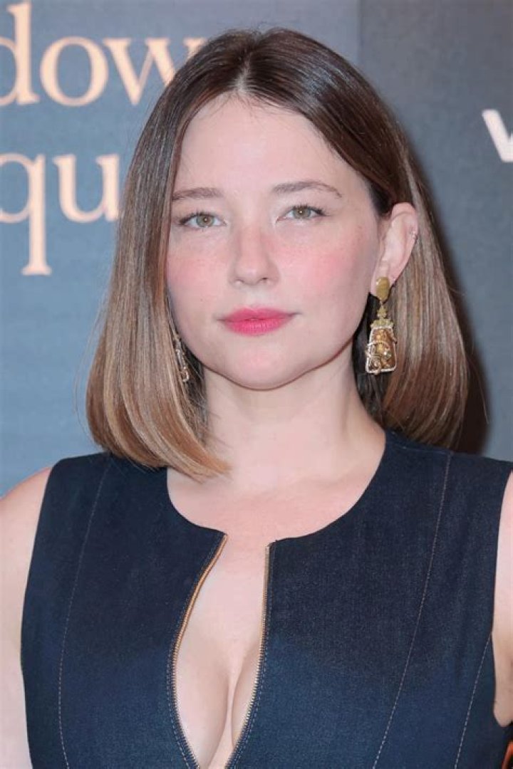
Jenna Bennett Height, Weight, Net Worth, Age, Birthday, Wikipedia, Who, Instagram, Biography 