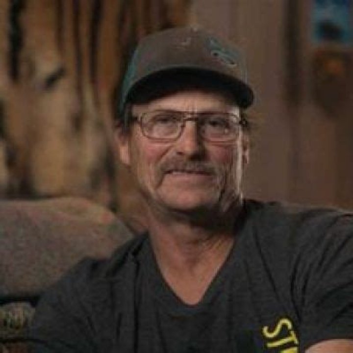 
John Reinke Height, Weight, Net Worth, Age, Birthday, Wikipedia, Who, Instagram, Biography 