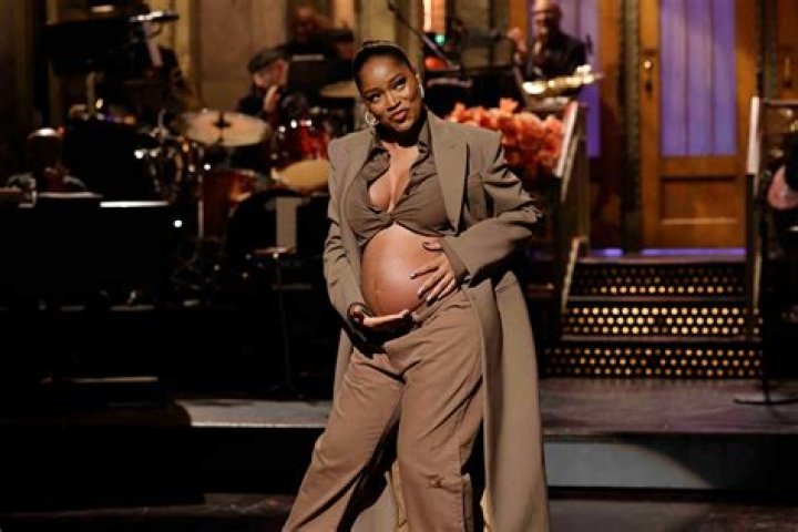
Keke Palmer Expecting First Child with Boyfriend Darius Jackson, Announces Pregnancy on SNL 