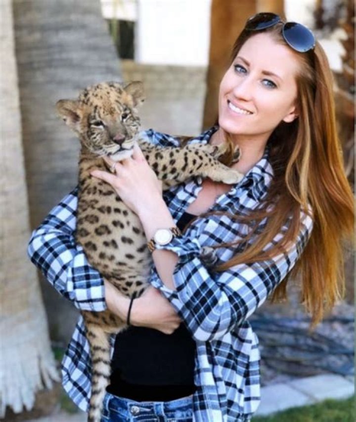 Lauren Dropla Lowe Height, Net Worth, Age, Who, Facts, Biography, Wiki