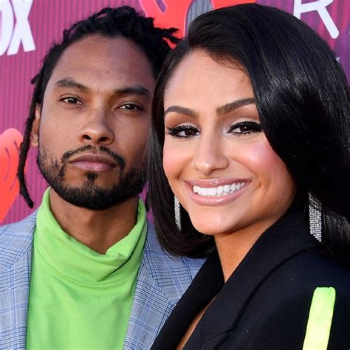 
Miguel’s Wife Nazanin Mandi Files to Divorce Singer After 3 Years of Marriage 