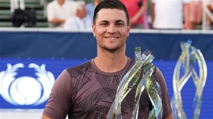 
Miomir Kecmanović Height, Weight, Net Worth, Age, Birthday, Wikipedia, Who, Nationality, Biography 