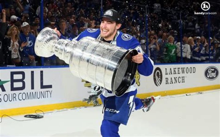 Tampa Bay Center Ross Colton And His Girlfriend Peyton Drift Are Together Since 2020