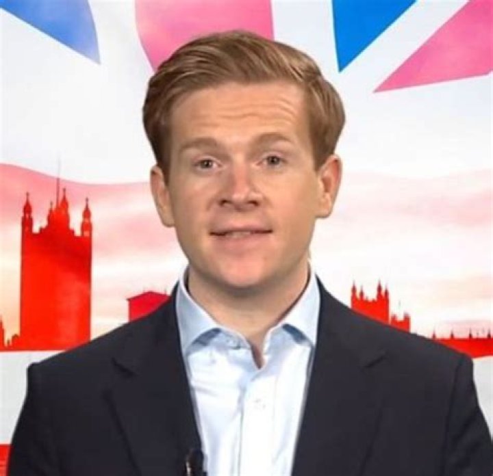 
What Is Nick Eardley Sexuality – Is The BBC Reporter Gay? Know About His Partner 