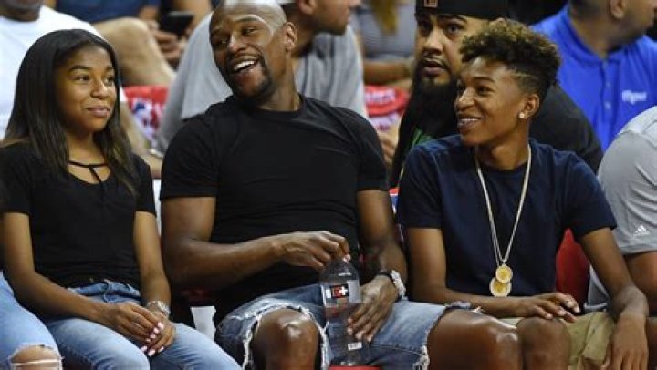 
Who are Floyd Mayweathers Parents? Floyd Mayweather Biography, Parents Name and More 