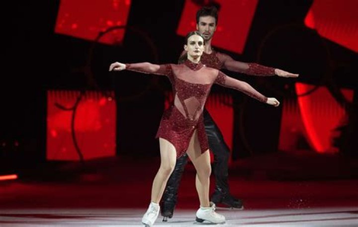 
Who Are Gabriella Papadakis Parents? Everything On Catherine And Emmanuel Papadakis 