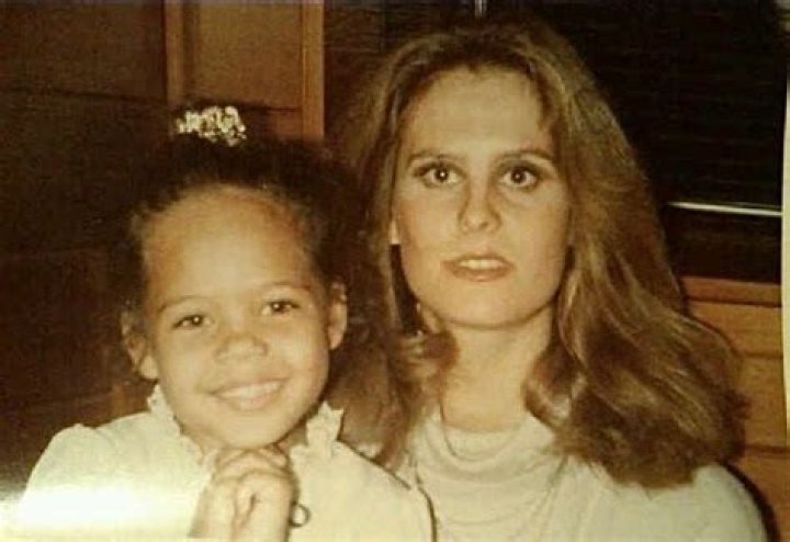 Who Are Tara Setmayer Parents? Mother Jacquelyn Setmayer & Mixed Ethnicity Details