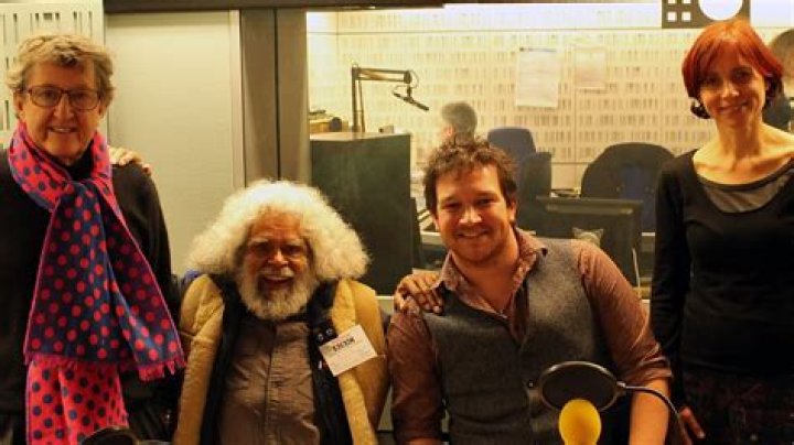 
Who is Ben Garrod Life Scientific Radio 4? Primatologist Wife and Twitter Bio 