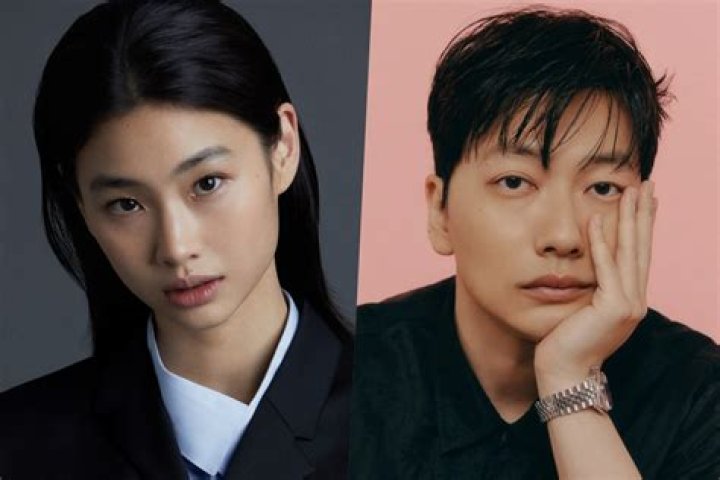 Who Is Lee Dong-hwi? Meet The Striking Boyfriend Of Hoyeon!
