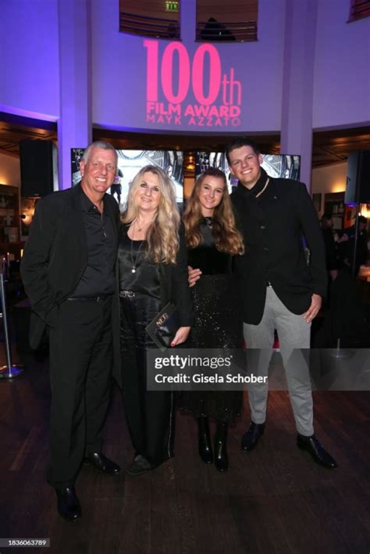 
Who Is Ray Stevenson Brother Mark Stevenson? Sister And Family 