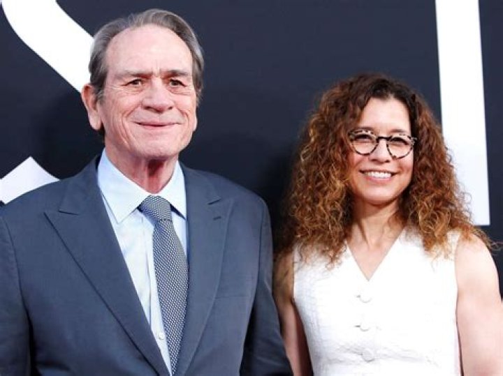 Who Is Tommy Jones Bowler Wife Nikki Jones? Net Worth and Career Earnings