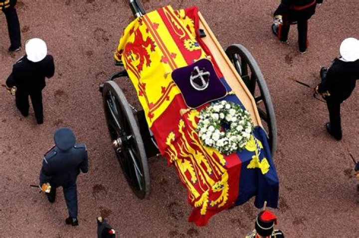 
Why is the Royal Standard flag draped over Queen Elizabeth II’s coffin? 